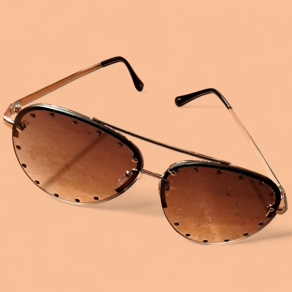 Prive Revaux Sunglasses "The Sixth Man" In Brown - Picture 3 of 5